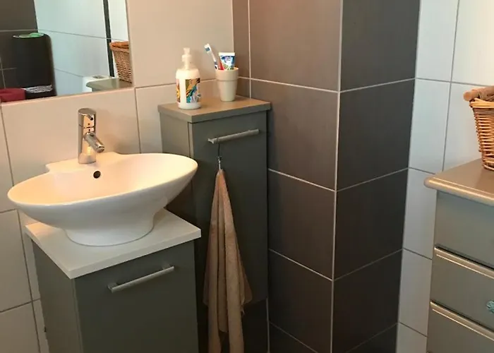Studioleilighet Sentralt Pa Kjerringoy *